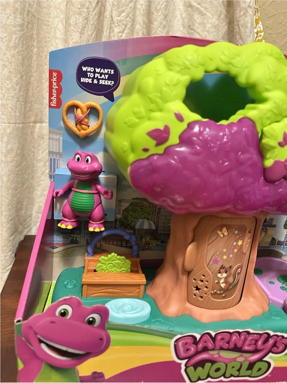 Fisher-Price Barney's World Lights &Sounds Treehouse Playset with Figures Mattel